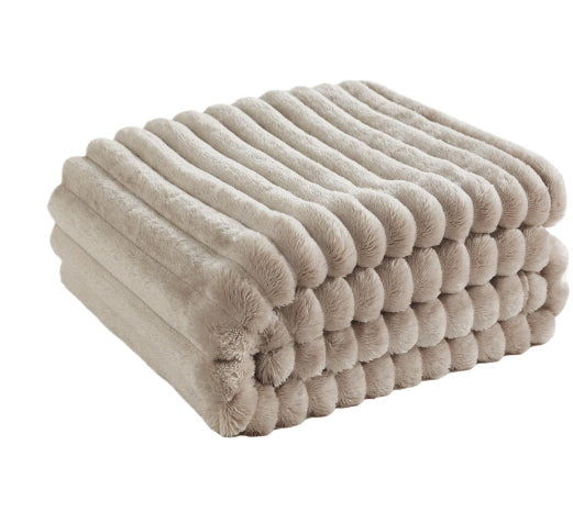 Warm & Fluff Ultra-Soft Plush Blanket